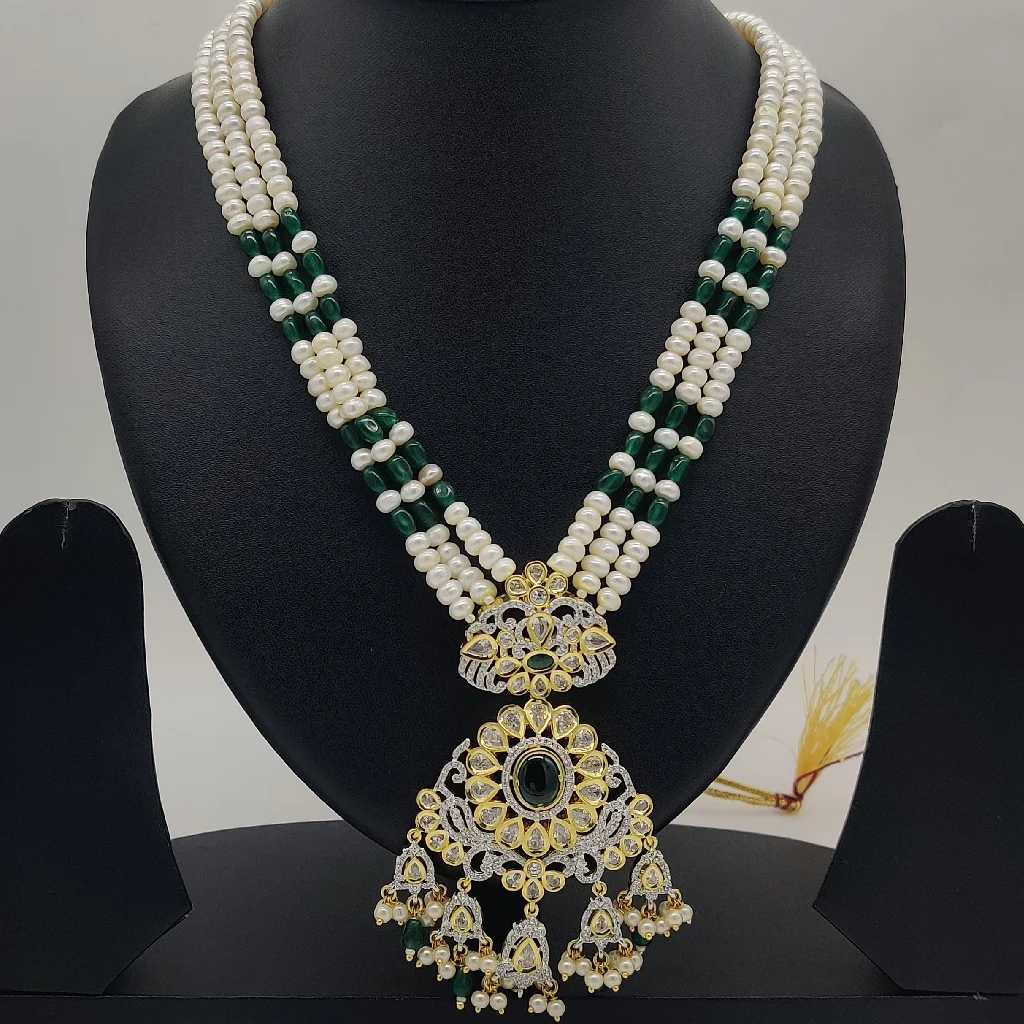 White Polki Ranihaar Set With 3 Line Pearls JPS1005